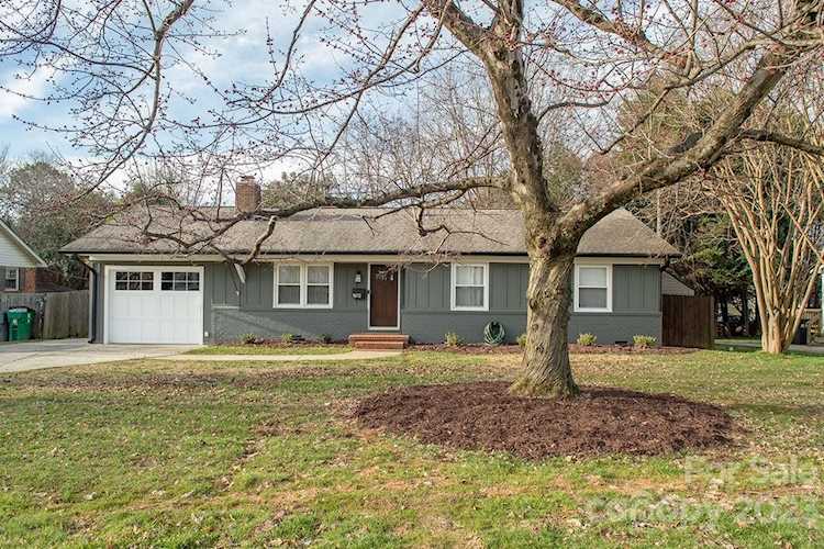 1512 Emerywood Dr Charlotte, NC 28210 | MLS 3937648 Photo 1