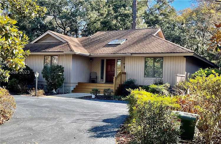 24 Otter Rd Hilton Head Island, SC 29928 | MLS 431616 Photo 1