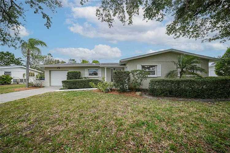 316 Park Lane Dr Venice, FL 34285