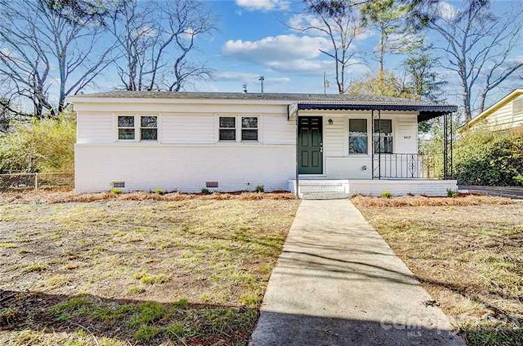 4917 Winchester St Charlotte, NC 28208 | MLS 3937238 Photo 1