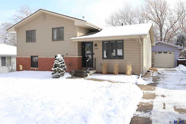 730 N 54th St Lincoln, NE 68504