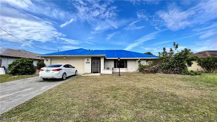 1009 W El Dorado Parkway Cape Coral, FL 33914