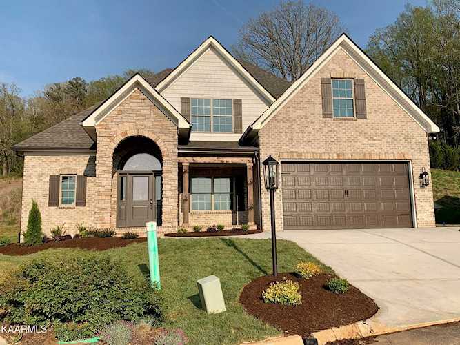8400 Chipshot Ln Knoxville, TN 37923