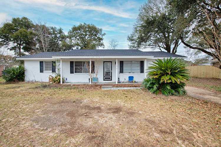 5012 Faircloth Street Pace, FL 32571 | MLS 915778 Photo 1