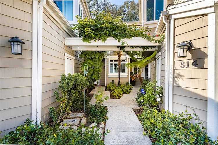 314 San Nicholas Ct Laguna Beach, CA 92651