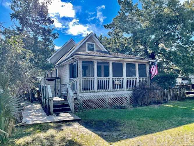 126 Cabana Drive Ocracoke, NC 27960