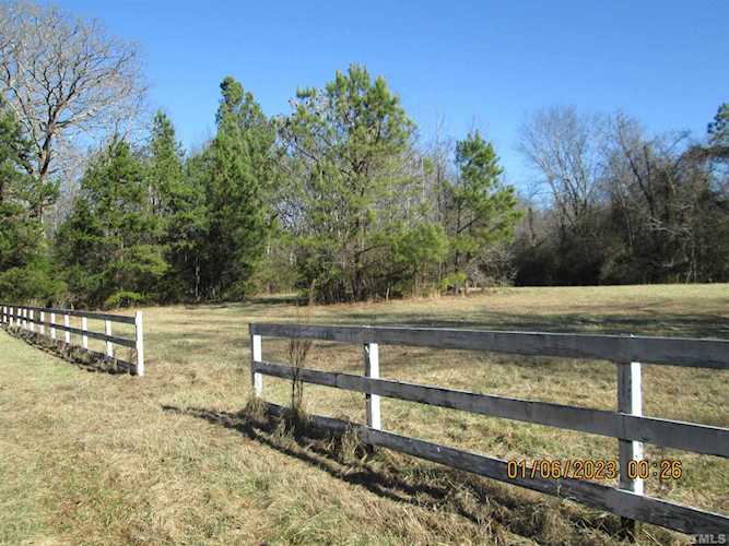 1045 Walnut Grove Road Oxford, NC 27565