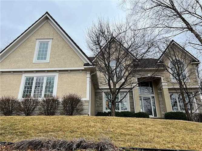 20801 W 93rd Terrace Lenexa, KS 66220 | MLS 2417646 Photo 1