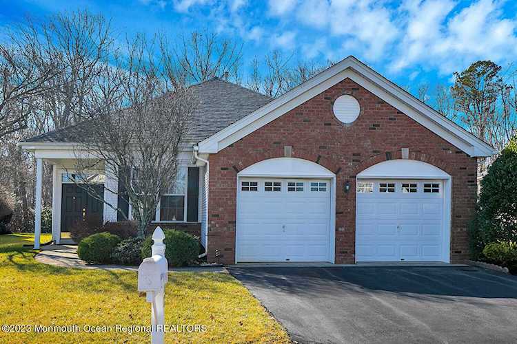 2577 Morningstar Rd Wall, NJ 08736