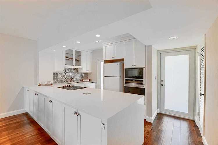 2730 Banyan Road #22 Boca Raton, FL 33432