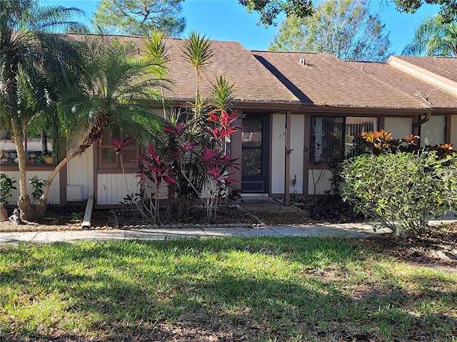 200 Corkwood Ln Oldsmar, FL 34677