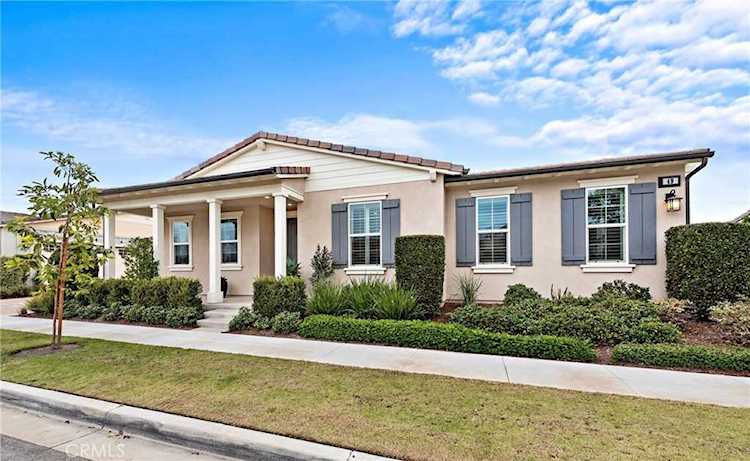 49 Cantar Street Rancho Mission Viejo, CA 92694