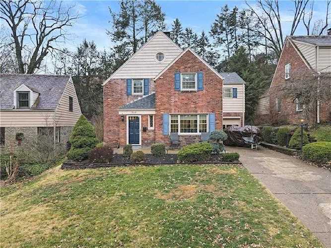 540 Austin Ave is for sale! $435,000 Photo 1