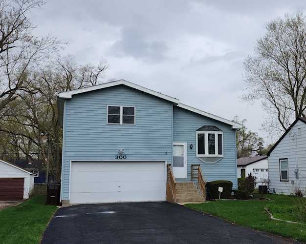 300 Corrine Ave Crystal Lake, IL 60014