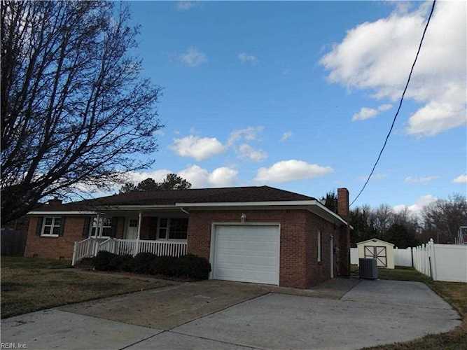416 Villanova Ave Chesapeake, VA 23324 | MLS 10472650 Photo 1