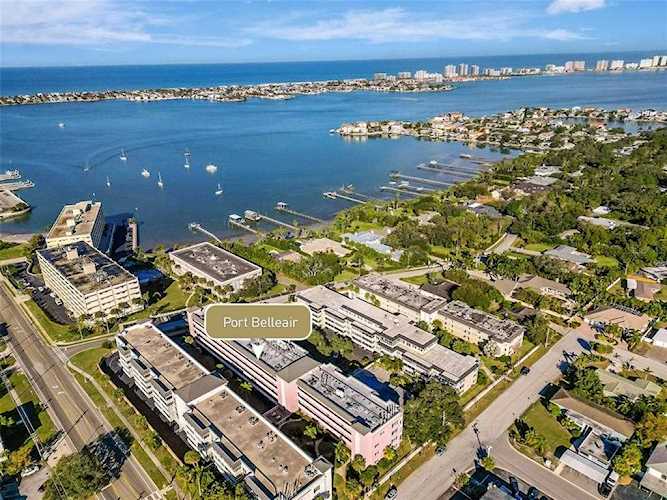 139 Bluff View Dr #105 Belleair Bluffs, FL 33770