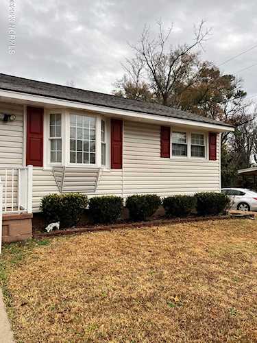 445 Nelson Drive Jacksonville, NC 28540 | MLS 100366817 Photo 1