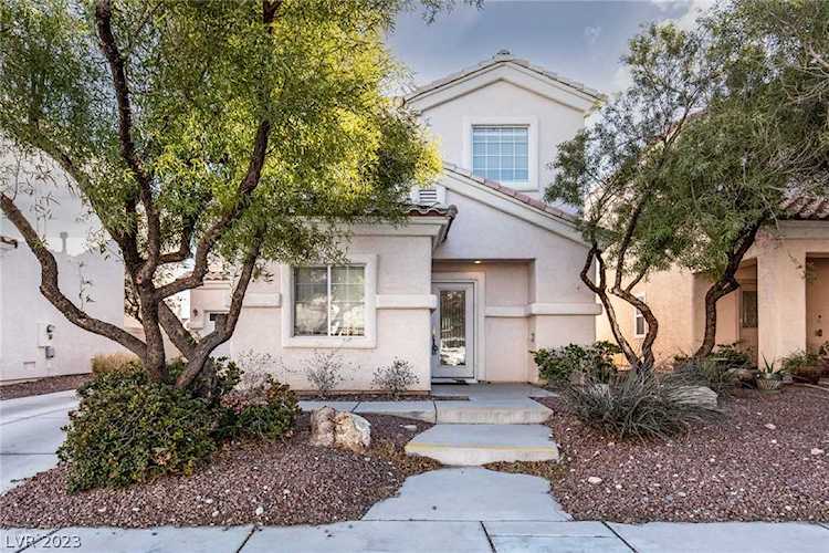 8004 Gallagher Island St Las Vegas, NV 89143