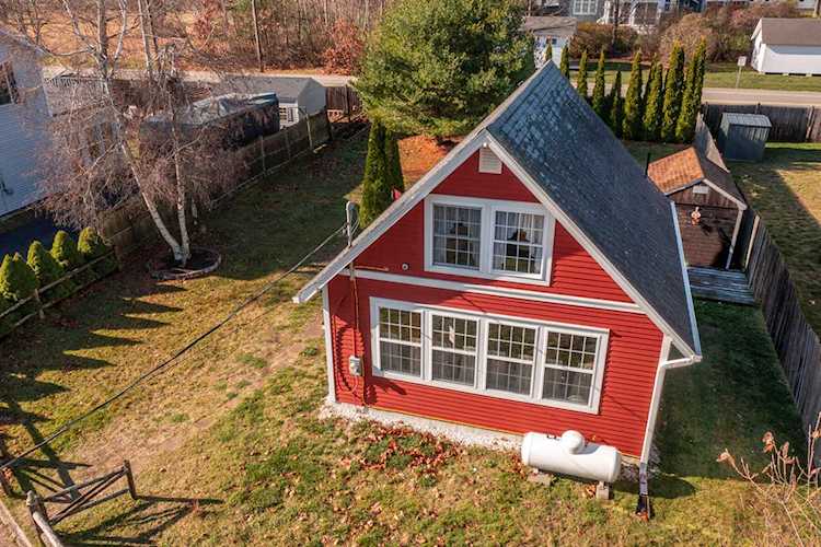 82 Merrifield Ct Wells, ME 04090