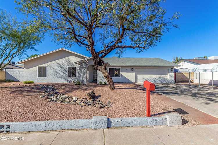 11802 N 45th Avenue Glendale, AZ 85304 | MLS 6512465 Photo 1