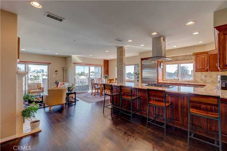 1629 Armacost Ave #402, Los Angeles, CA 90025 | RubyHome Photo 1