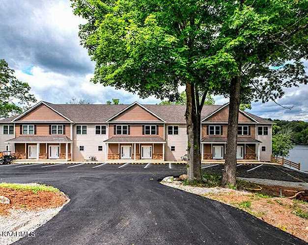 621 Lindsey Mill Cir Rocky Top, TN 37769 | MLS 1212642 Photo 1