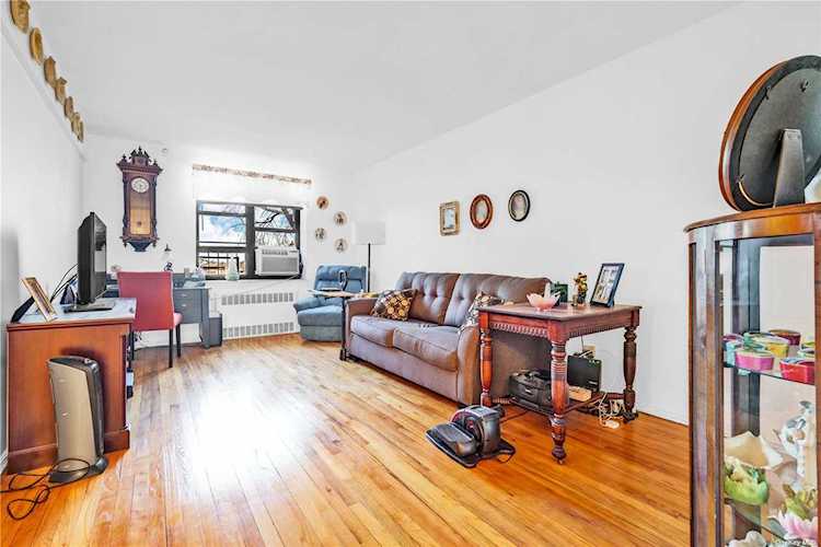 141-16 25th Road #3A Flushing, NY 11354