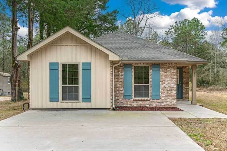 901 E Edney Avenue Crestview, FL 32539
