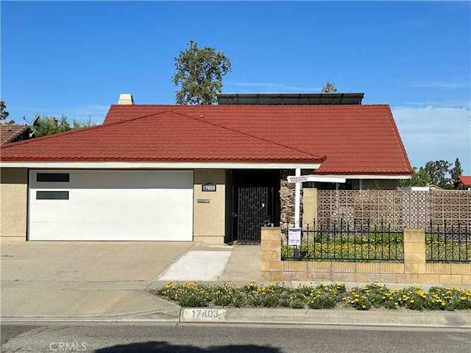 17403 Leal Ave Cerritos, CA 90703