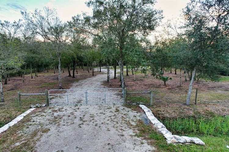 21772 NW 266th Street FL 34972