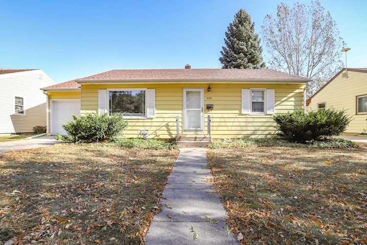 1633 1 St N Fargo, ND 58102 | MLS 22-5172 Photo 1