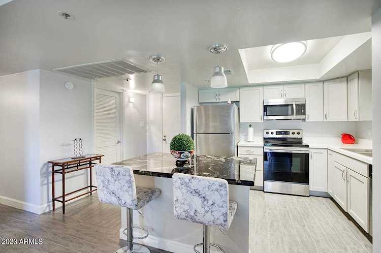 7970 E Camelback Road #110 Scottsdale, AZ 85251 | MLS 6513314 Photo 1