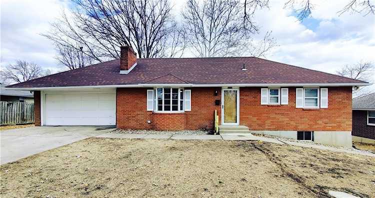 6411 N Washington St Kansas City, MO 64118