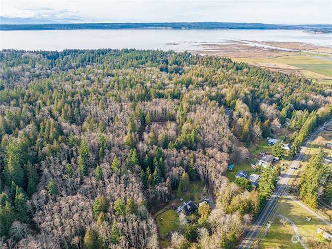 20800 Frank Waters Rd Stanwood, WA 98292