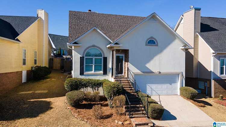 721 Ridge Way Circle Hoover, AL 35226