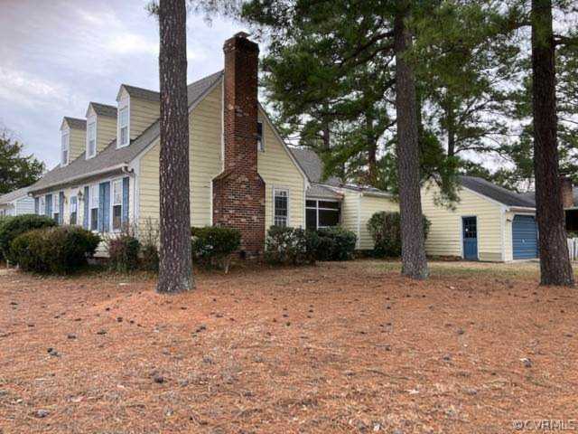 4518 Conduit Rd Colonial Heights, VA 23834
