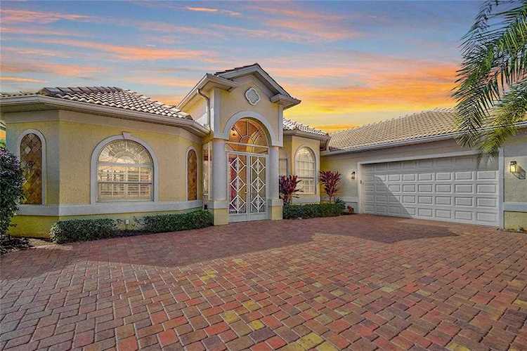 4455 Via Del Villetti Dr Venice, FL 34293