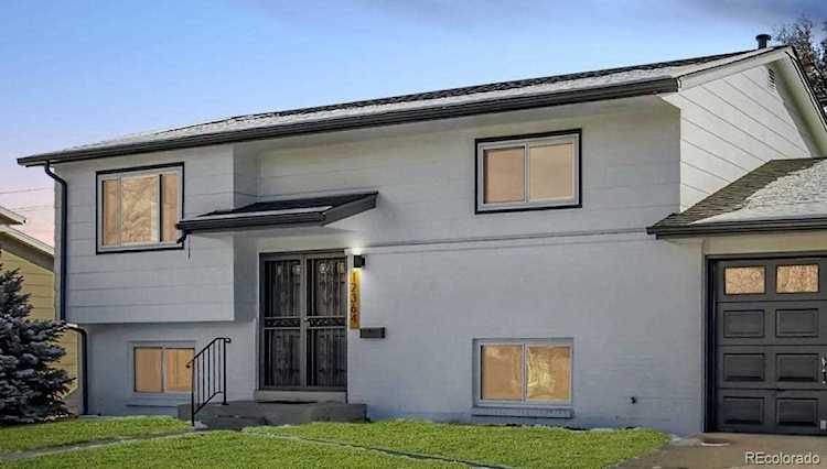 12364 W 61st Ave Arvada, CO 80004
