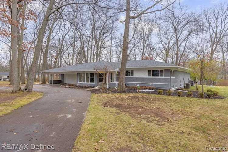 1257 Priscilla, Rochester Hills, MI 48309 in Christian Hills No 2|Oakland MLS# 60174319 Photo 1
