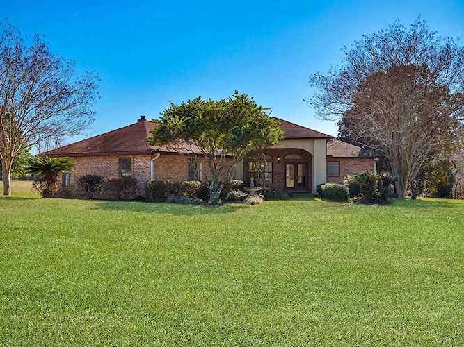 226 Hiawatha Farms Rd Monticello, FL 32344