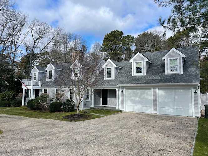 146 Walton Heath Way Mashpee, MA 02649