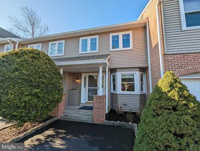 3 Kings Cross Circle Doylestown, PA 18901