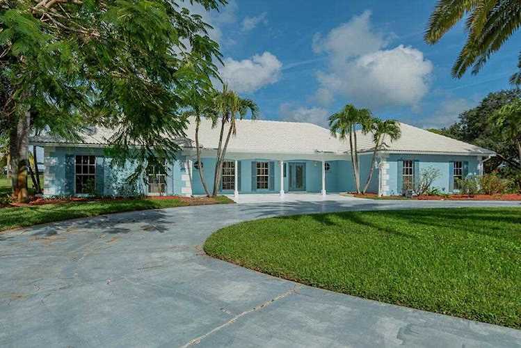 4543 SW Bermuda Way Palm City, FL 34990