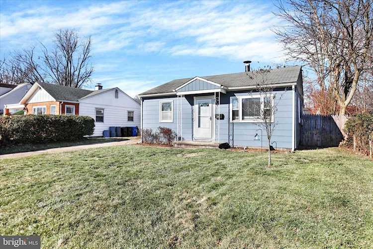 654 Barclay Ave Morrisville, PA 19067