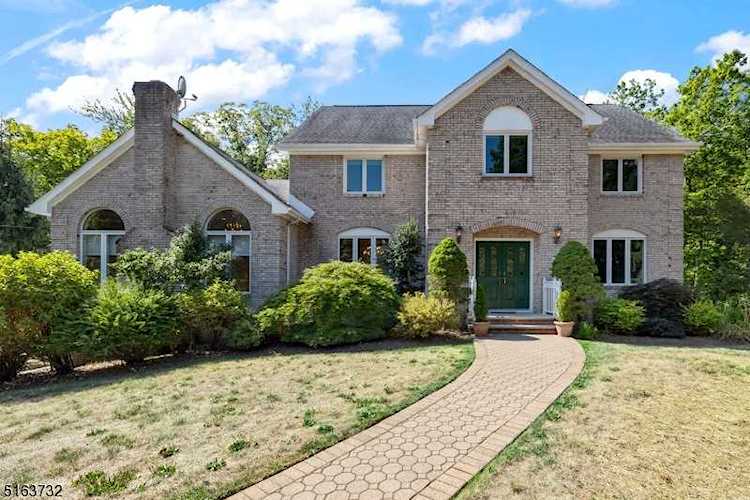 185 Delaware Ave Long Hill Twp., NJ 07980 | MLS 3803029 Photo 1