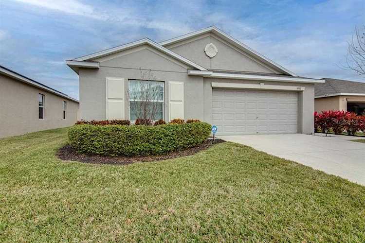 16907 Peaceful Valley Dr Wimauma, FL 33598