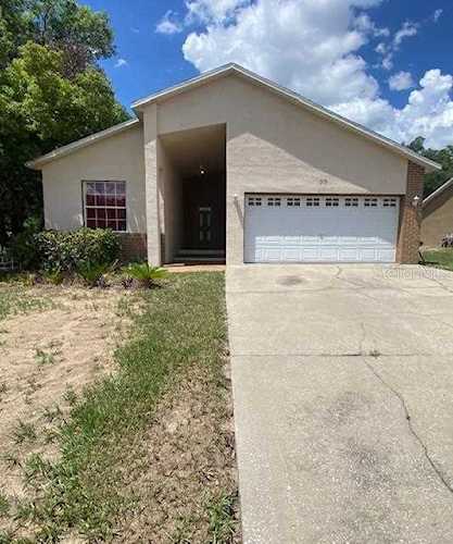 319 W Ella J Gilmore St Apopka, FL 32703