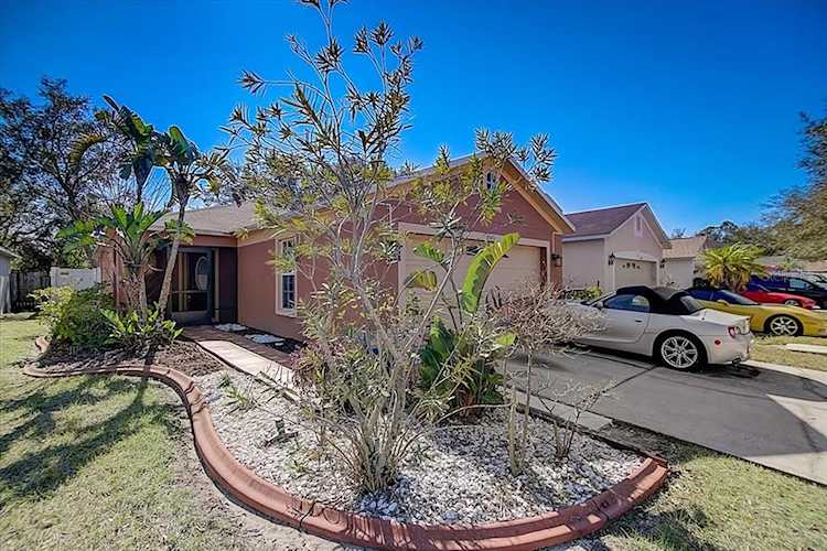 8503 Quarter Horse Dr Riverview, FL 33578