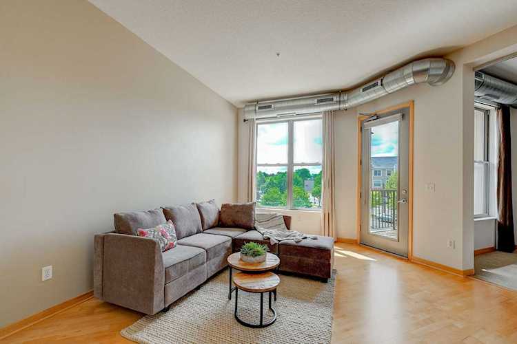 3640 Wooddale Avenue S #218 Saint Louis Park, MN 55416