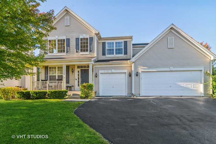 3137 Riley Rd Montgomery, IL 60538